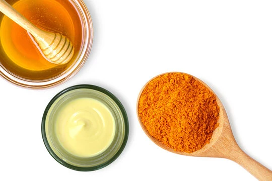 Turmeric and honey mixture
