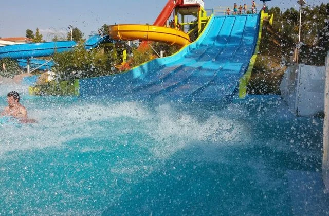 Famous Water Themed Parks in Karachi