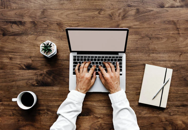 Key Distinctions between a Cover letter and a Resume.
