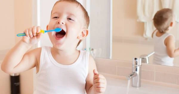 Safe Teeth of Children and Responsibilities of Mothers