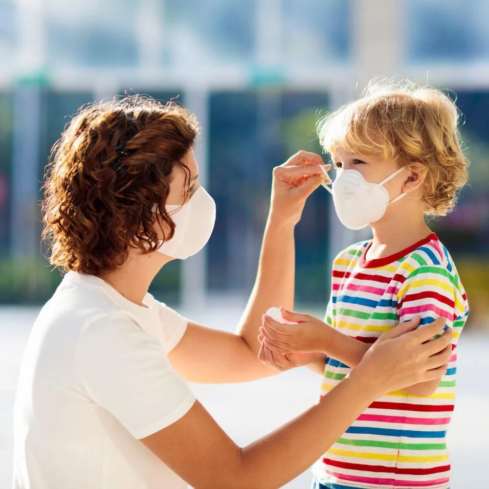 Take care of children's health while traveling: