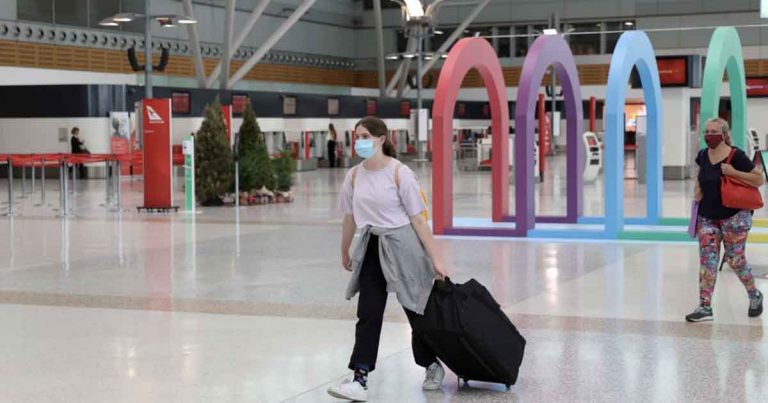 Australia Criminalizes returning from India for breaching the ruling