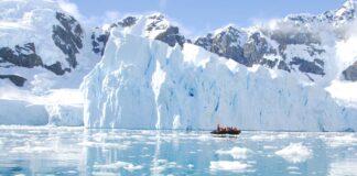 Difference between an Iceberg and a Glacier Difference between Iceberg and Glacier