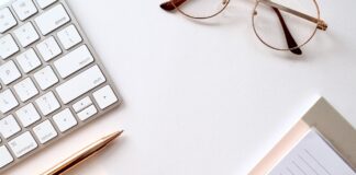 Difference between Copywriting and Content Writing Copywriting vs Content Writing