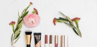 Makeup: The Makeup Essentials Every Beginner Should Have makeup essentials to look better