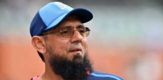 Saqlain Mushtaq, new and permanent head coach Saqlain Mustaq Again