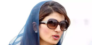 We do not care about credit, our job is to get Pakistan out of these difficulties We don't care about credit,