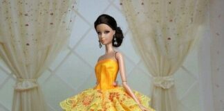 Your face descended on the flowers of the ball Your face descended on the flowers of the ball:
