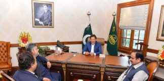 The issue of Imran Khan sitting on the chief minister’s chair, the real story came out The issue of Imran Khan sitting on the chief minister's chair, the real story came out