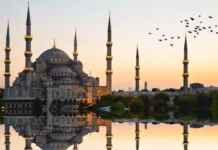 Sultan Ahmad Mosque Blue