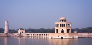 Hiran Minar hiran minar
